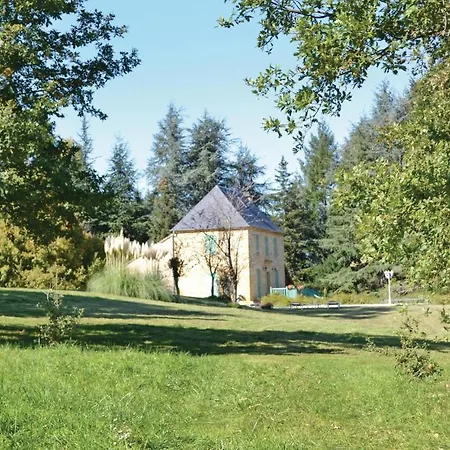Stunning In With 4 Bedrooms, Wifi And Private Swimming Pool * Gourdon