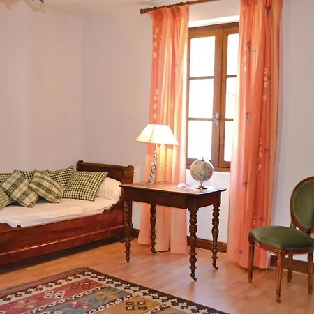 Stunning In With 4 Bedrooms, Wifi And Private Swimming Pool Gourdon